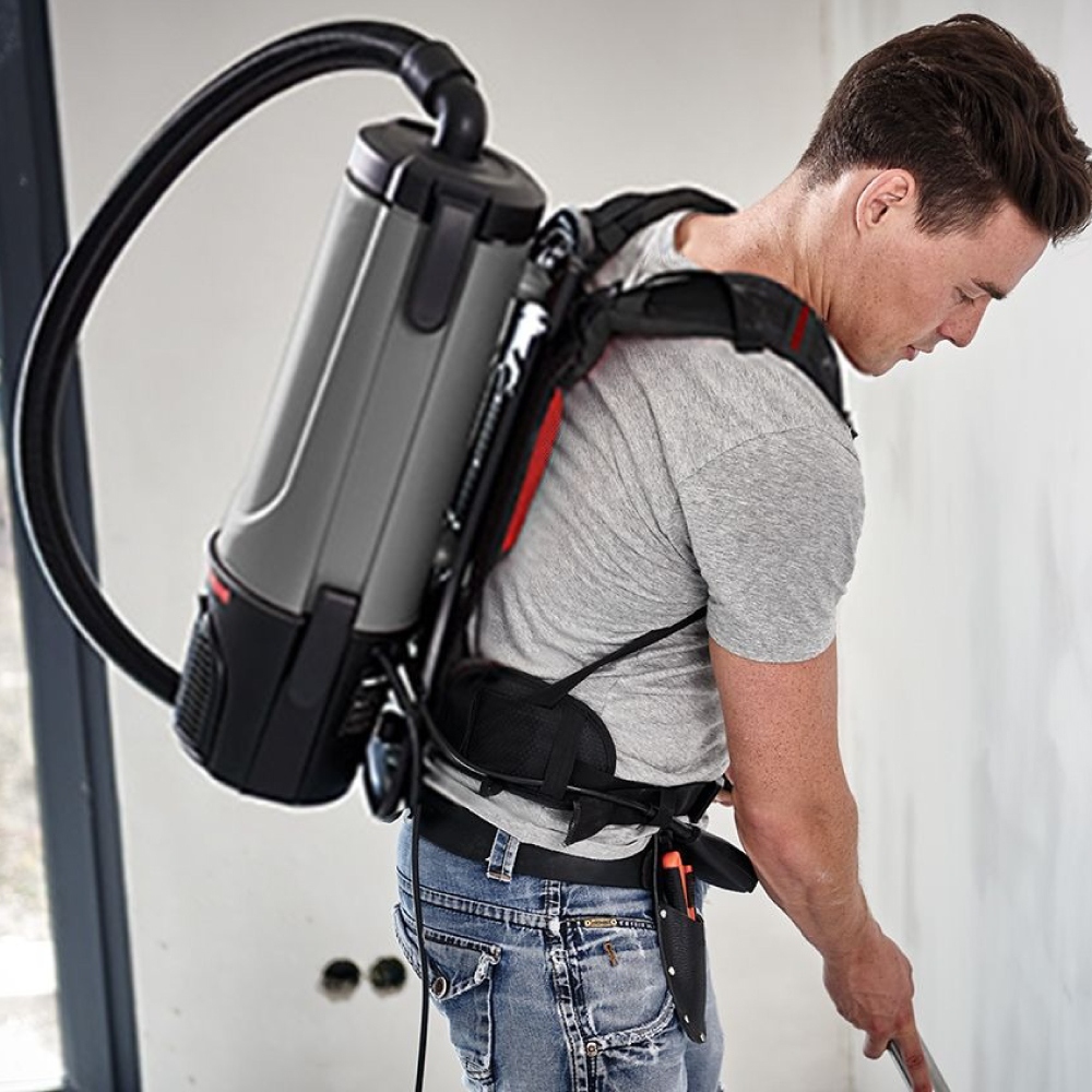 pics/Menzer/VC 620M/menzer-vc-620m-portable-wet-dry-vacuum-cleaner-700w-05.jpg